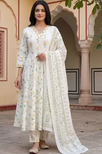 Floral Printed Regular Pure Cotton Kurta with Trousers & Dupatta