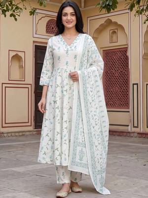 Women Floral Printed Regular Pure Cotton Kurta with Trousers & With Dupatta 1