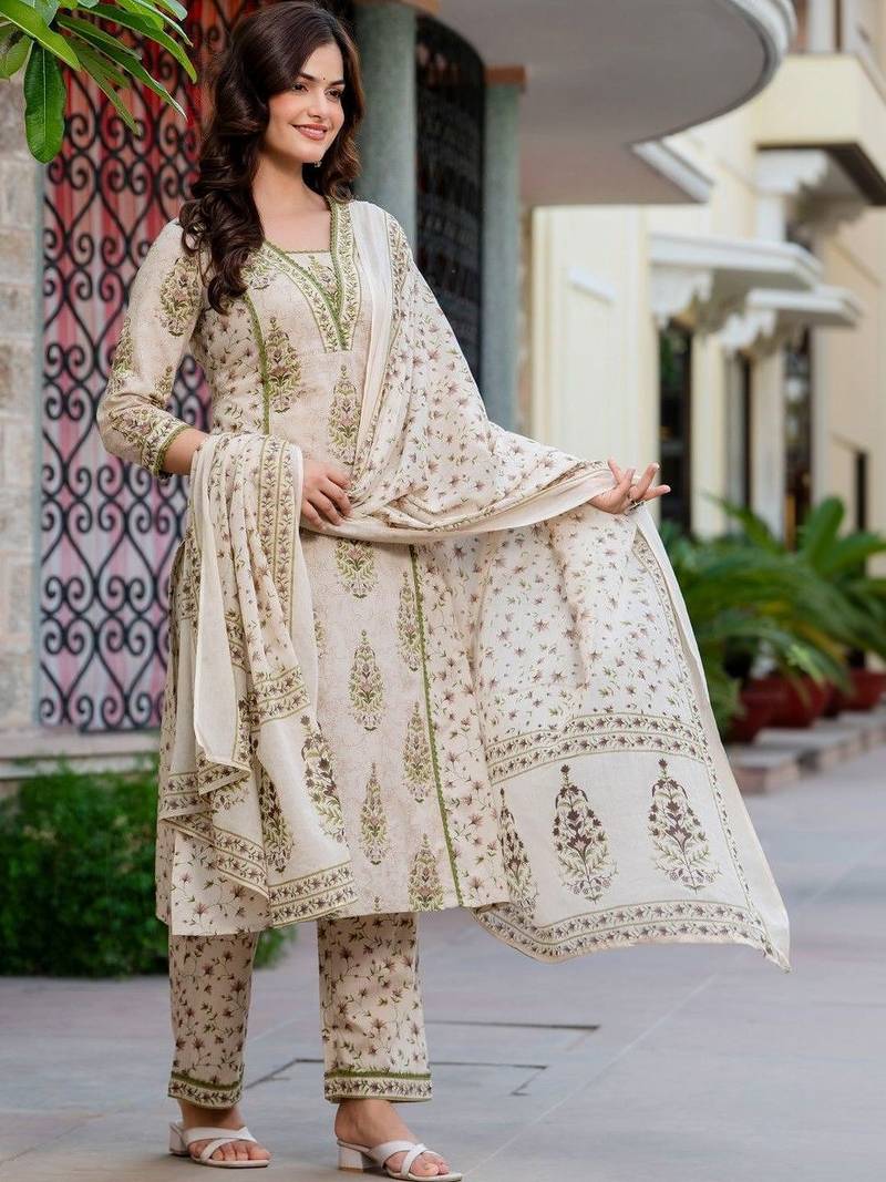 Women Floral Printed Regular Pure Cotton Kurta with Palazzos & With Dupatta