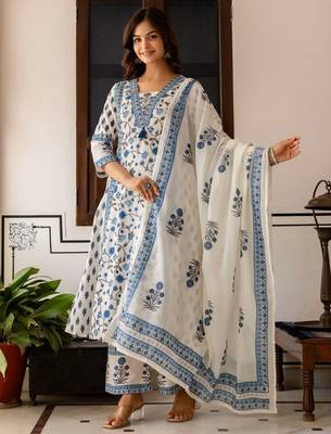 Women Floral Printed Cotton Kurta with Palazzo & Dupatta 4
