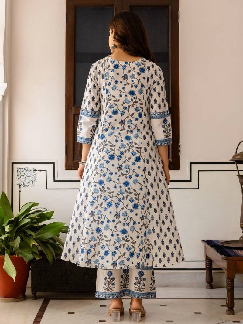 Women Floral Printed Cotton Kurta with Palazzo & Dupatta