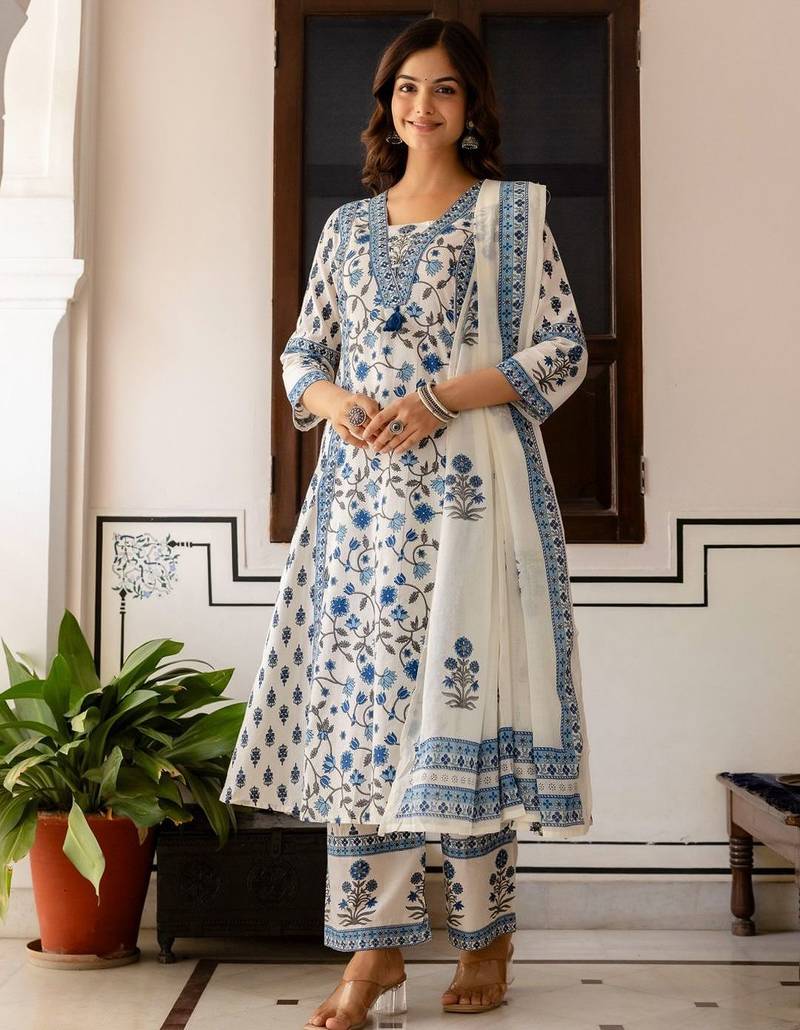 Women Floral Printed Cotton Kurta with Palazzo & Dupatta