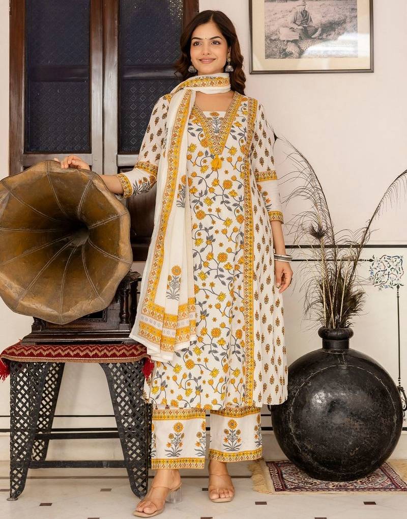Floral Printed Bagru Pure Cotton Kurta with Palazzos & Dupatta