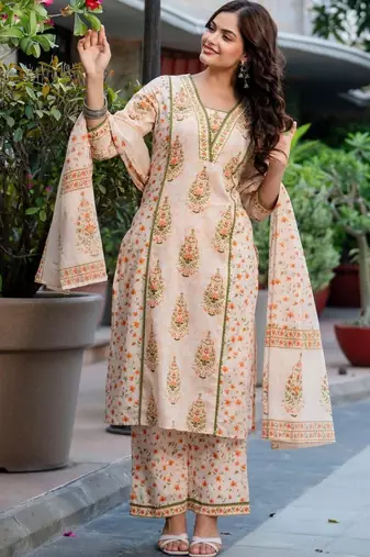 Women Floral Printed Regular Pure Cotton Kurta with Trousers & With Dupatta