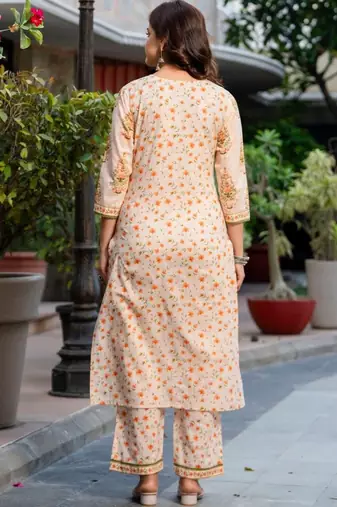 Women Floral Printed Regular Pure Cotton Kurta with Trousers & With Dupatta