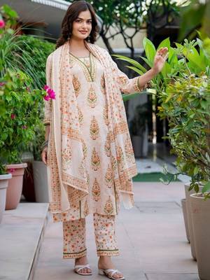 Women Floral Printed Regular Pure Cotton Kurta with Trousers & With Dupatta 7