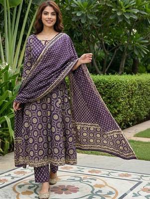 Women Ethnic Motifs Printed Panelled Pure Cotton Kurta with Trousers & With Dupatta 3