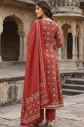 Women Ethnic Motifs Printed Panelled Gotta Patti Pure Cotton Kurta with Trousers & With Dupatta