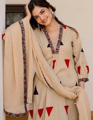 Women Printed Regular Pure Cotton Kurta with Palazzos & With Dupatta 2