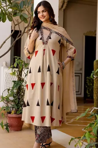 Women Printed Regular Pure Cotton Kurta with Palazzos & With Dupatta