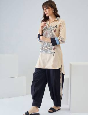 Women Printed Regular Pure Cotton Kurta with Harem Pants 3