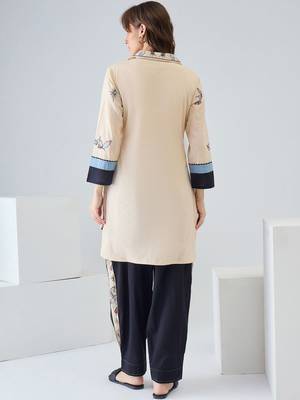 Women Printed Regular Pure Cotton Kurta with Harem Pants 5