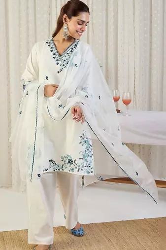 Ethnic Motifs Embroidered Thread Work Pure Cotton Kurta With Trousers & Dupatta