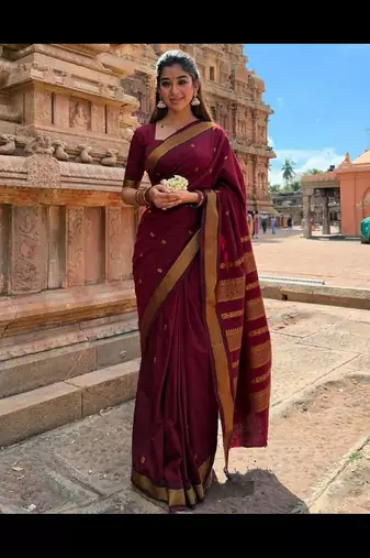 Maroon silk blend banarasi saree with unstitched blouse piece