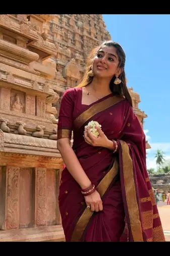 Maroon silk blend banarasi saree with unstitched blouse piece