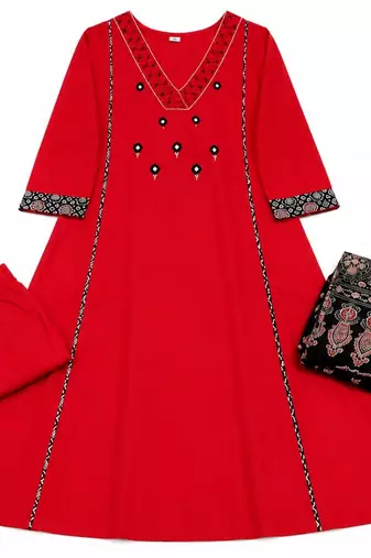 Floral embroidered v neck cotton kurta trouser & dupatta set