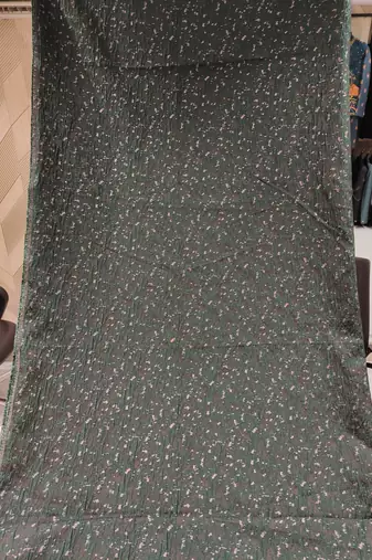 Green and black crushed fabric jacquard jodhpuri for men designer bandhgala ethnic wear