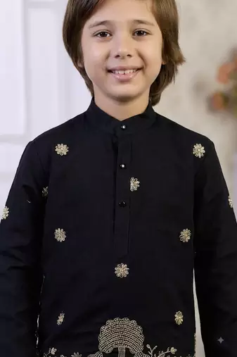 black traditional wear momento fashions