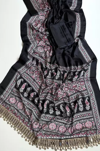 Black Color Printed And Mirror Work Silkm Blend Saree