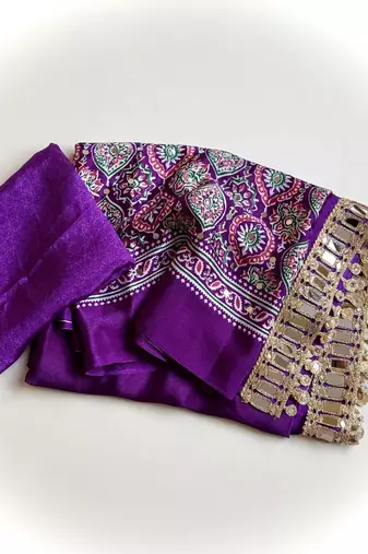Purple Color Printed And Mirror Work Silkm Blend Saree