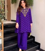 Women's purple crepe straight kurta set with palazzo