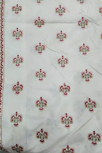 Beige color sequence maroon dhaga embroidery jodhpuri for men designer bandhgala