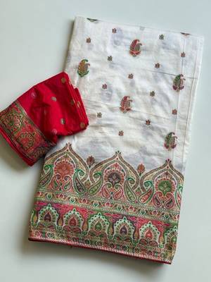 White Color Zari Weaving Work Silk Blend Saree 5