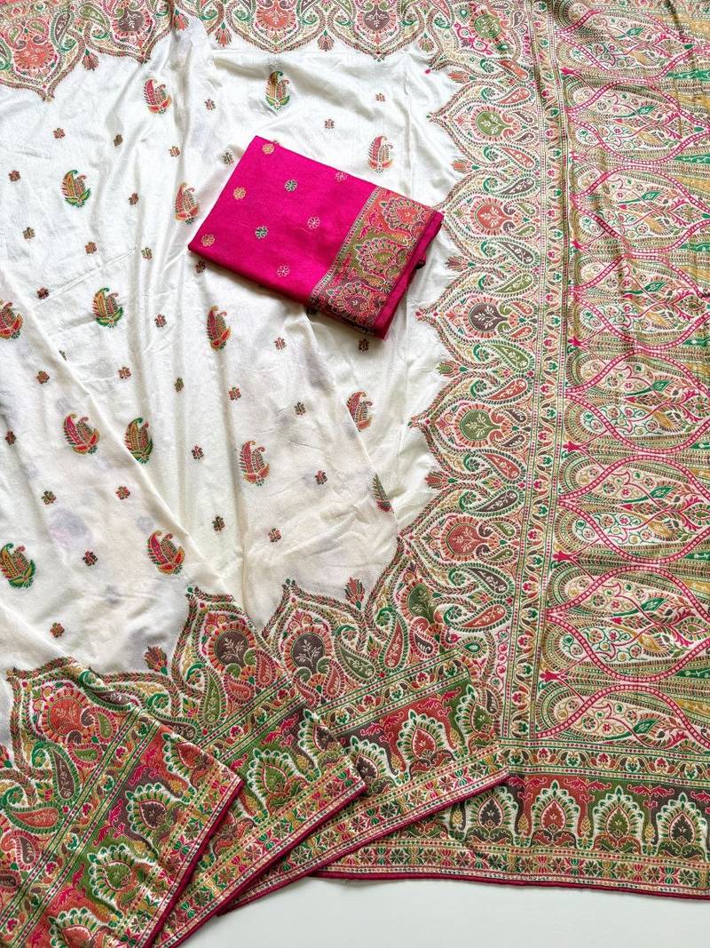 White Color Zari Weaving Work Silk Blend Saree