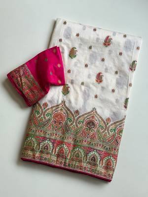 White Color Zari Weaving Work Silk Blend Saree 3