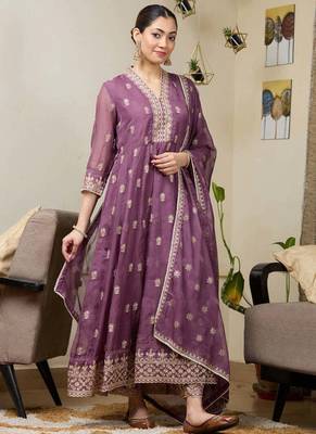 Light purple georgette full stitched wedding gowns upto 44 2