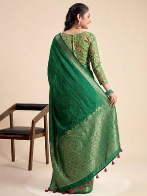 Green solid chiffon ethnic saree with blouse 2