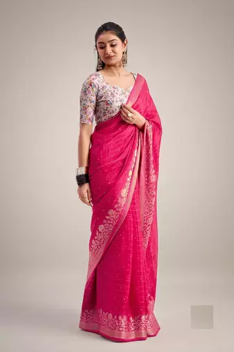 Magenta solid chiffon ethnic saree with blouse