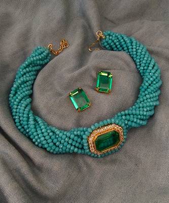 Gold plated turquoise and emerald green stone choker set 3