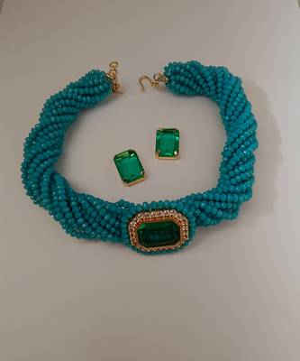 Gold plated turquoise and emerald green stone choker set 4