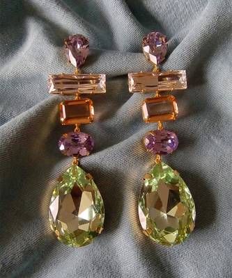 Gold plated multicolor crystal stones dangler earrings 2