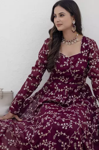 Ftdiva women burgundy color long front cut long kurta with pant