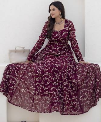Ftdiva women burgundy color long front cut long kurta with pant 4