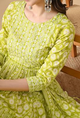 Ftdiva women's  embroidered anarkali green printed kurti in rayon 4