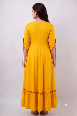 Ftdiva embroidered anarkali kurta in yellow 2