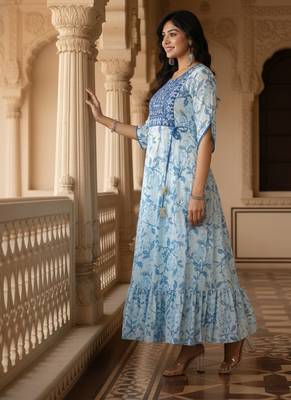 Ftdiva women's  embroidered anarkali blue printed kurti in rayon 1