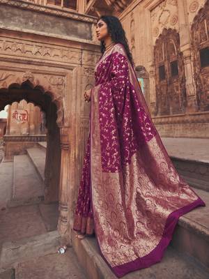 purple silk blend saree with blouse 2