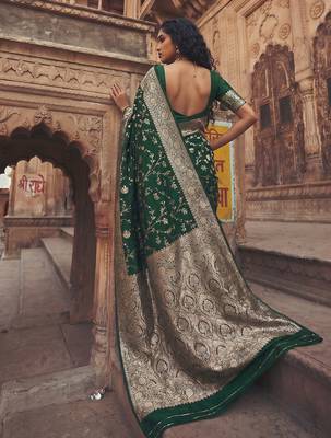 d green silk blend saree with blouse 4