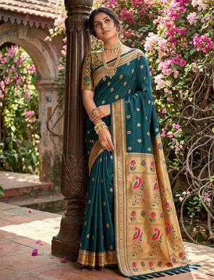 Green silk blend saree with blouse 2