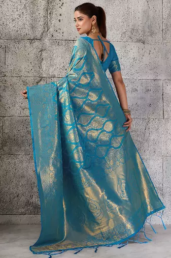 blue kanchipuram silk blend saree with blouse