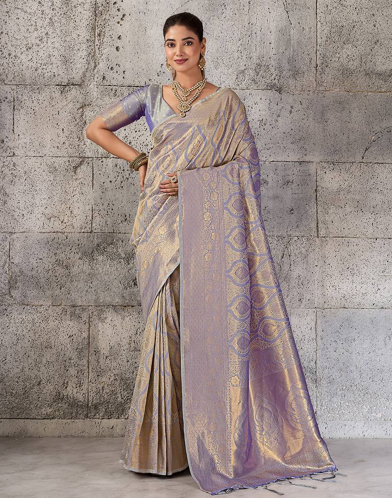 magenta kanchipuram silk blend saree with blouse