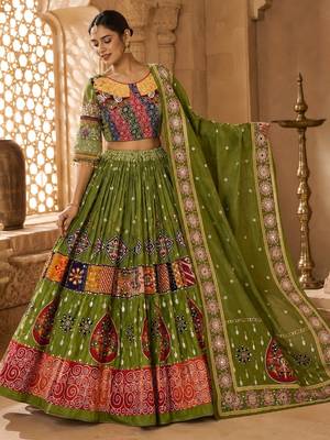 Green Cotton Navratri Lehenga Choli With Dupatta 1