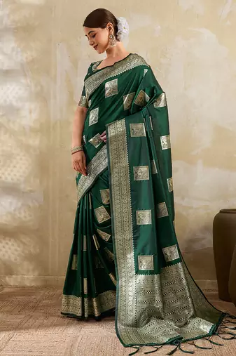 Green silk blend saree with blouse