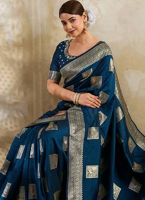 Navy silk blend saree with blouse 3