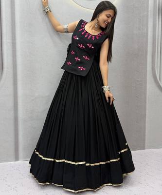 Black color Lace border Navratri Cotton Lahenga Choli Jacket 3