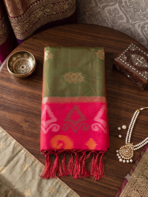Mehendi silk blend saree with blouse 4